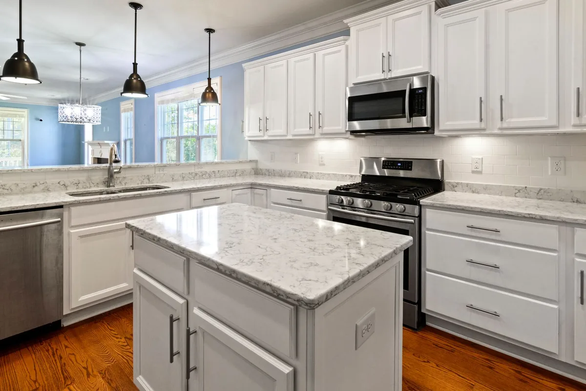Filth & Squalor Cleanup in Suamico, WI